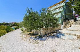 Apartments Pupa