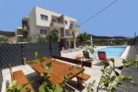 Guest House / Apartments Bulli