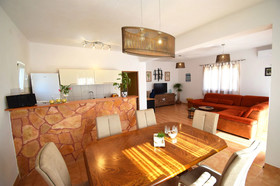 House Ante