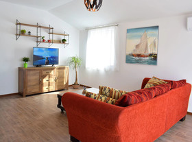House Ante