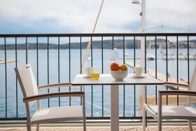 Marina Baotic Apartments