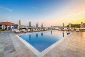 Marina Baotic Apartments