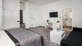 Marina Baotic Apartments