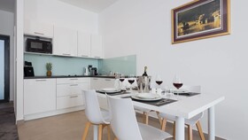 Marina Baotic Apartments