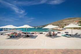 Marina Baotic Apartments