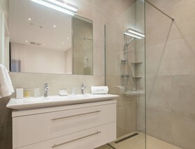 Marina Baotic Apartments