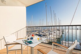 Marina Baotic Apartments