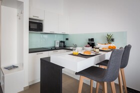 Marina Baotic Apartments