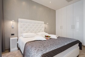 Marina Baotic Apartments