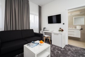 Marina Baotic Apartments