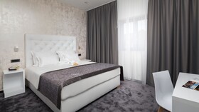Marina Baotic Apartments