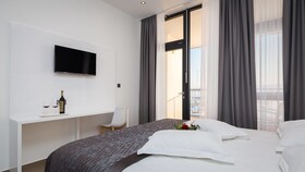 Marina Baotic Apartments
