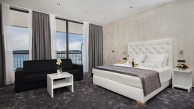Marina Baotic Apartments