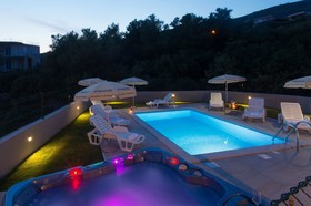 Villa Honey