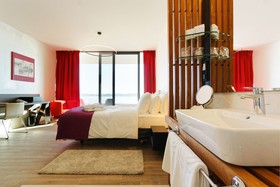 Hotel Ola