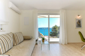 Mar Deluxe Apartments