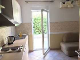 Villa In Seget