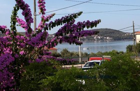 Villa In Seget