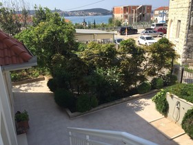 Villa In Seget
