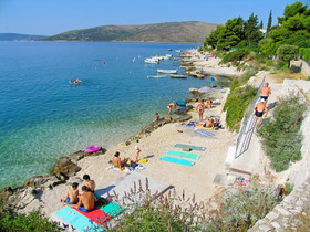 Apartments Milivoj