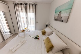 Villa Hedonist