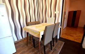 Apartments La Room