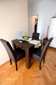 Apartments La Room