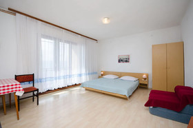 Apartments Ivan