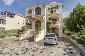 Apartments Andelka