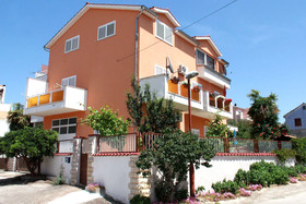 Apartments Cace