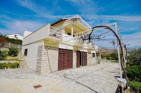 Apartments Danira