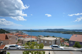 Apartments Divna