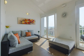 Apartments Lenija