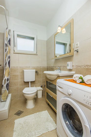 Apartments Lenija