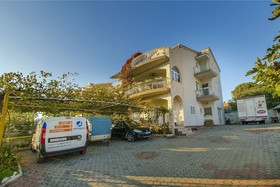 Apartments Nada