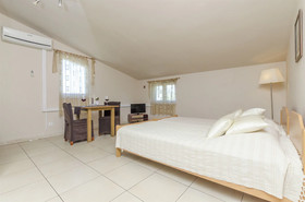 Apartments Stipe