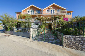 Apartments Svetin