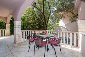 Apartments Teana