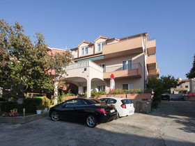 Apartments Vinka Brodarica