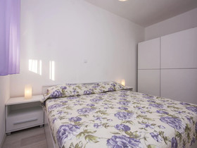 Apartments Vinka Brodarica