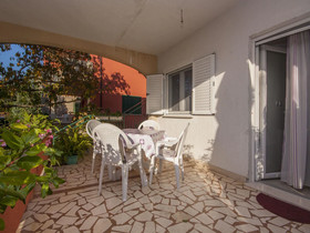 Apartments Vinka Brodarica