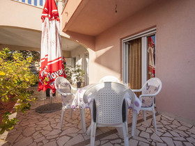 Apartments Vinka Brodarica