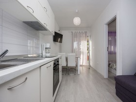 Apartments Vinka Brodarica