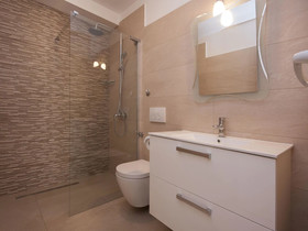 Apartments Vinka Brodarica