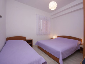 Apartments Vinka Brodarica