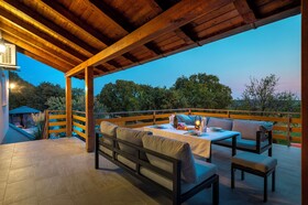 House Manda Adriatic