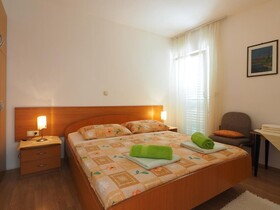 Apartments & Room Eva Slano