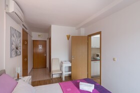 Apartments & Room Eva Slano