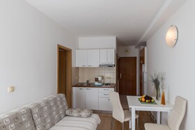 Apartments & Room Eva Slano
