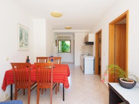 Apartments & Room Eva Slano